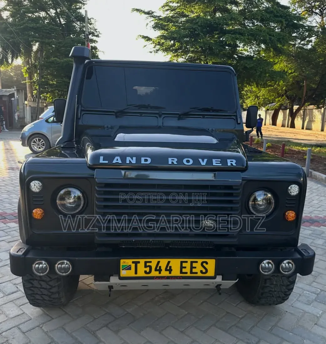 Land Rover Defender 2016 Burgundy