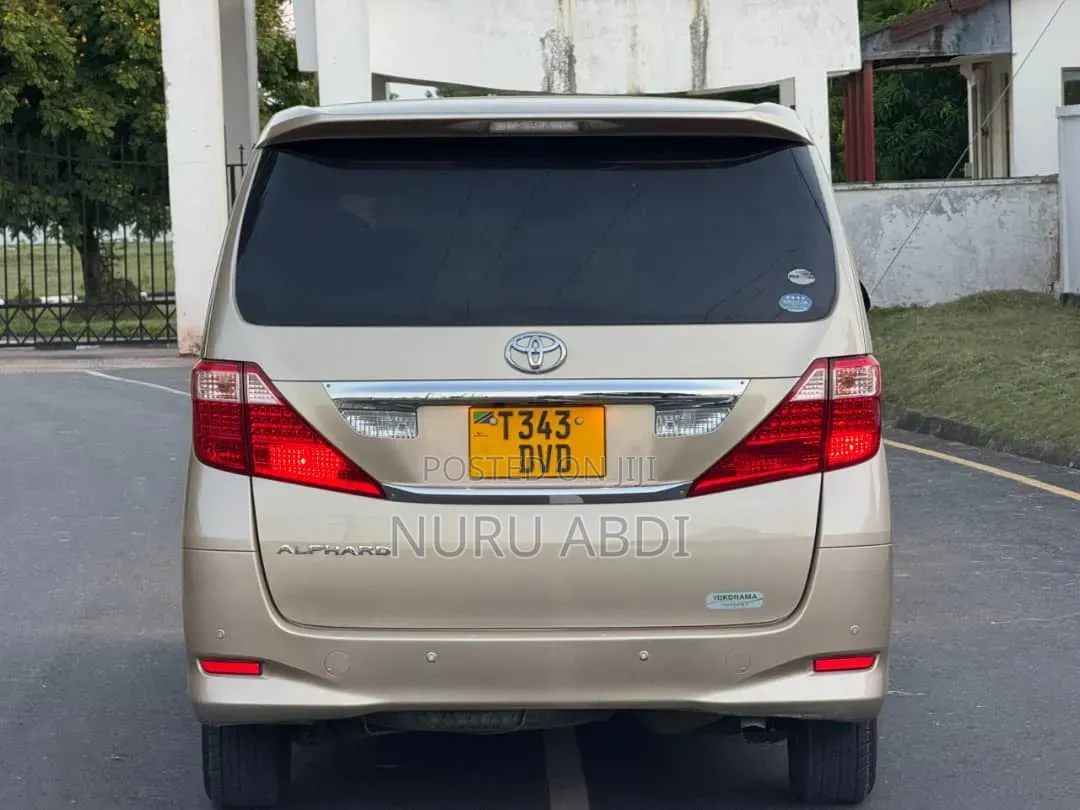 Toyota Alphard 2.4 Hybrid AWD 2010 Gold