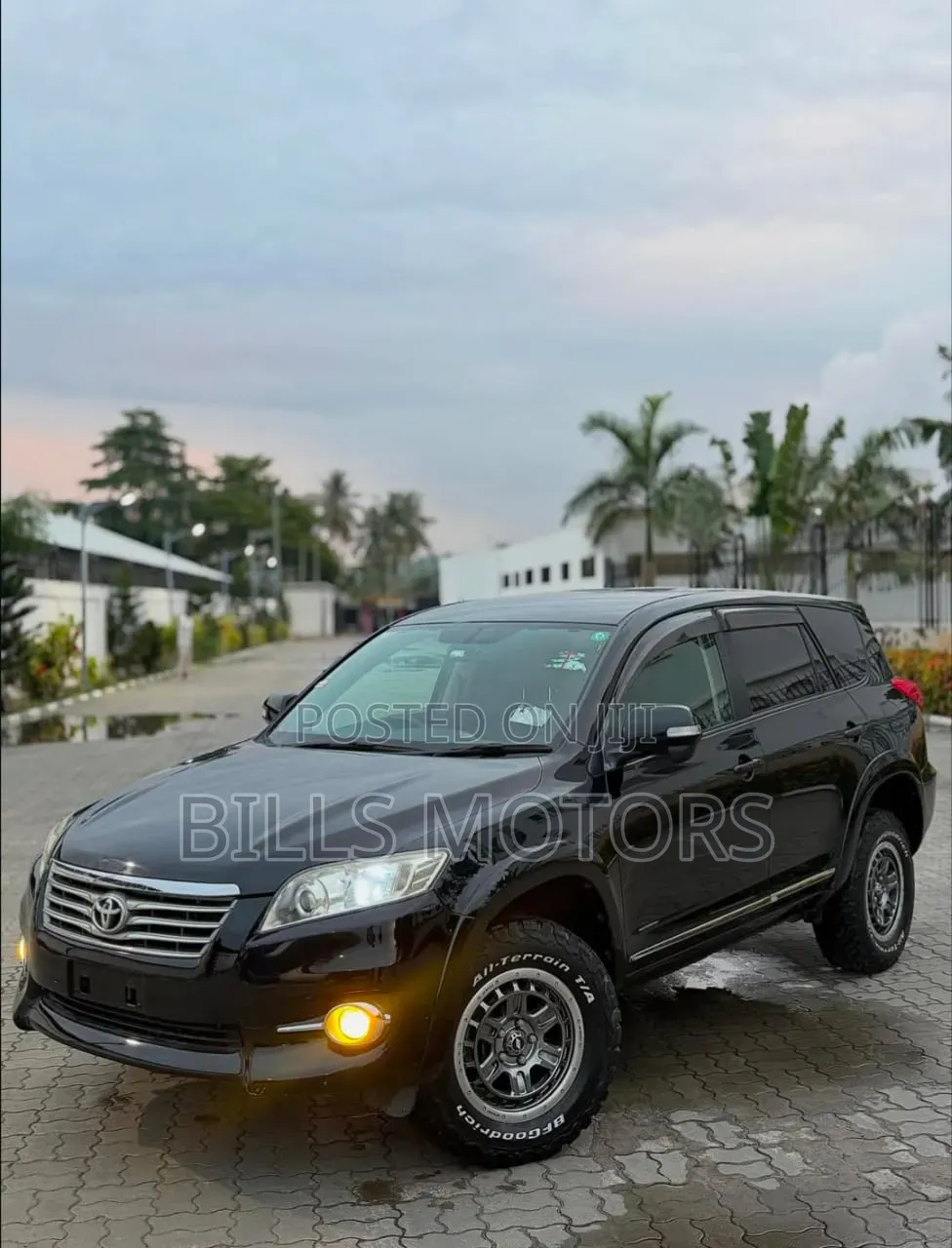 Toyota Vanguard 2010 Black