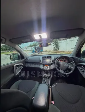 Toyota Vanguard 2010 Black
