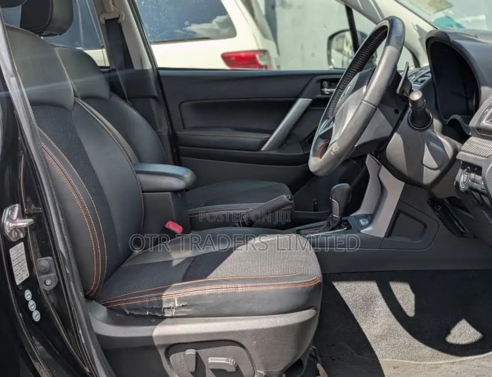 Subaru Forester 2015 Black