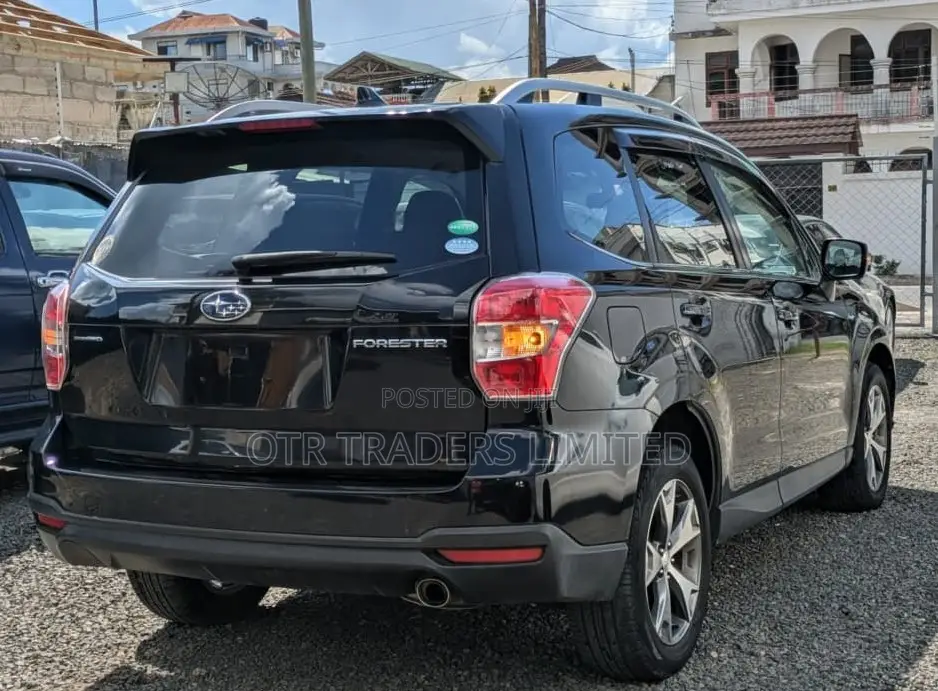 Subaru Forester 2015 Black