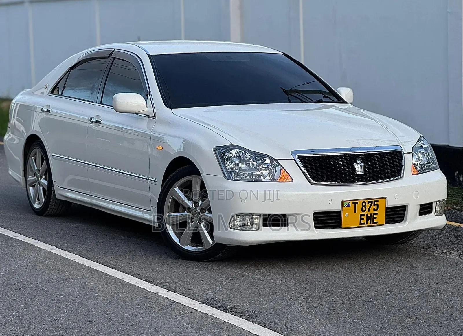 Toyota Crown 2006 White