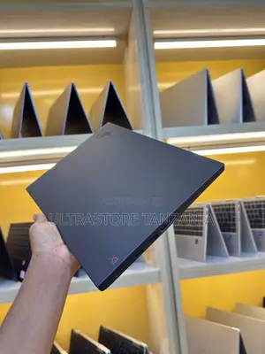New Laptop Lenovo ThinkPad X1 Carbon 16GB Intel Core i7 SSD 256GB