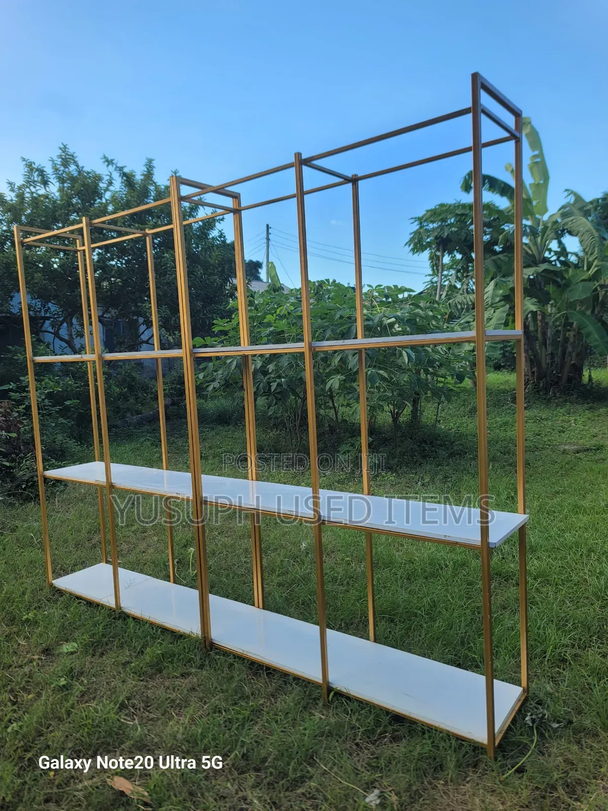 Shelves Zina Sehemu Tatu