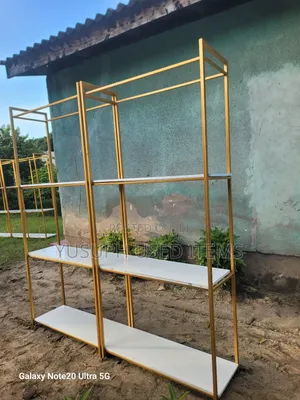Shelves Zina Sehemu Tatu Ndogo