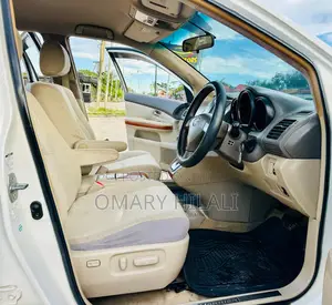 Toyota Harrier 2005 White