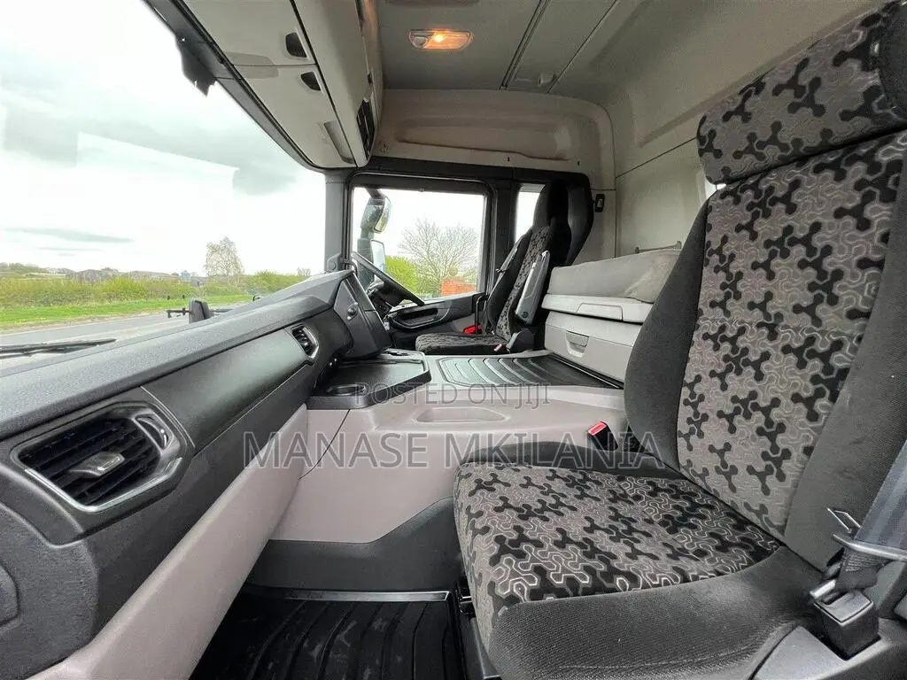 Scania P450 6x2 Tractor Unit
