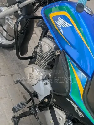 Honda CB 2025 Blue