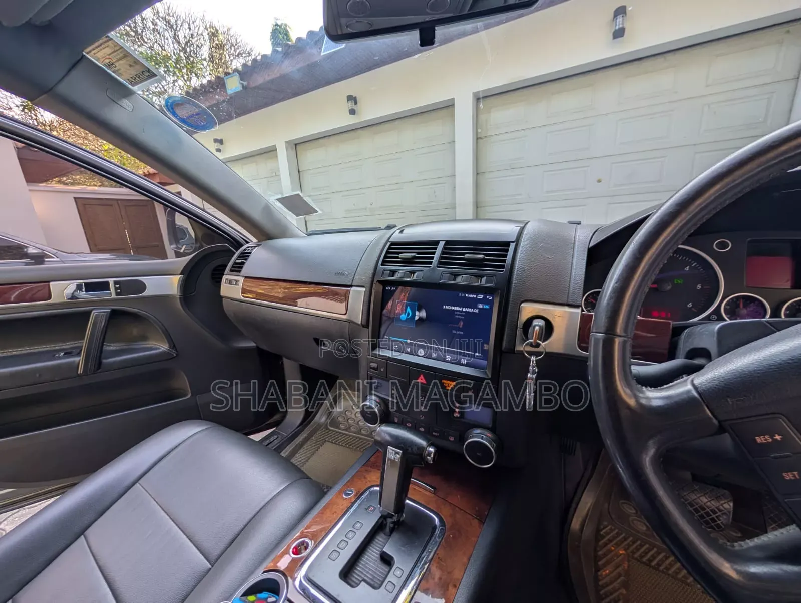 Volkswagen Touareg 2008 Gray