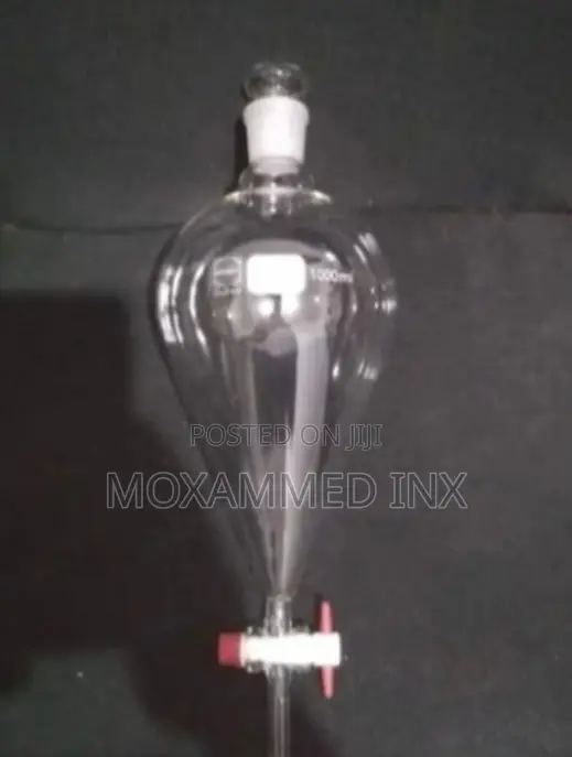 Borosil 1000ml Pear-Shaped Separating Funnel Featuring a Ptfe Stopcock