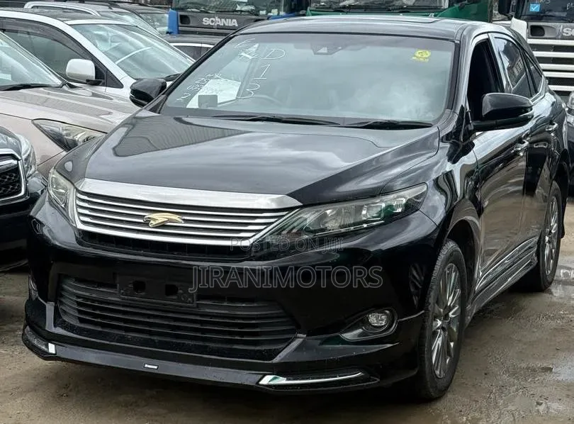 Toyota Harrier 2.0 2015 Black