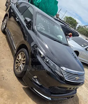 Toyota Harrier 2.0 2015 Black