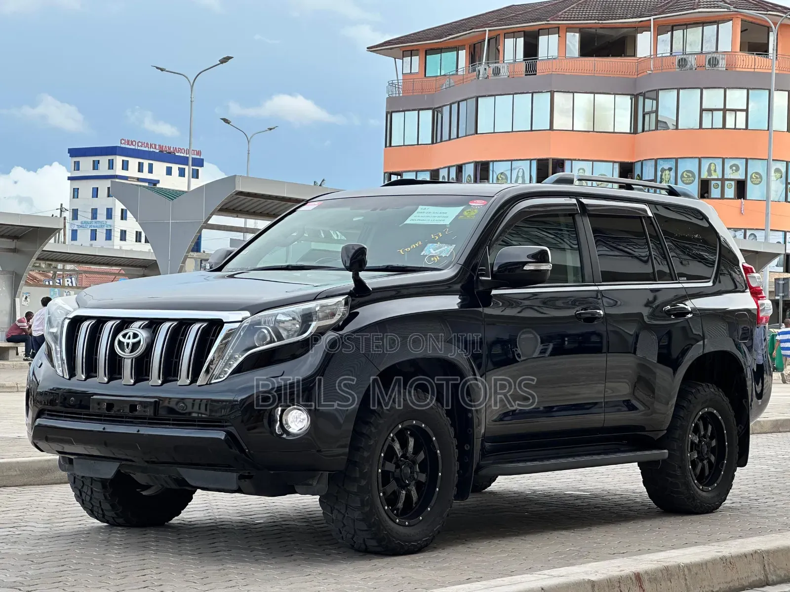 Toyota Land Cruiser Prado 2016 Black