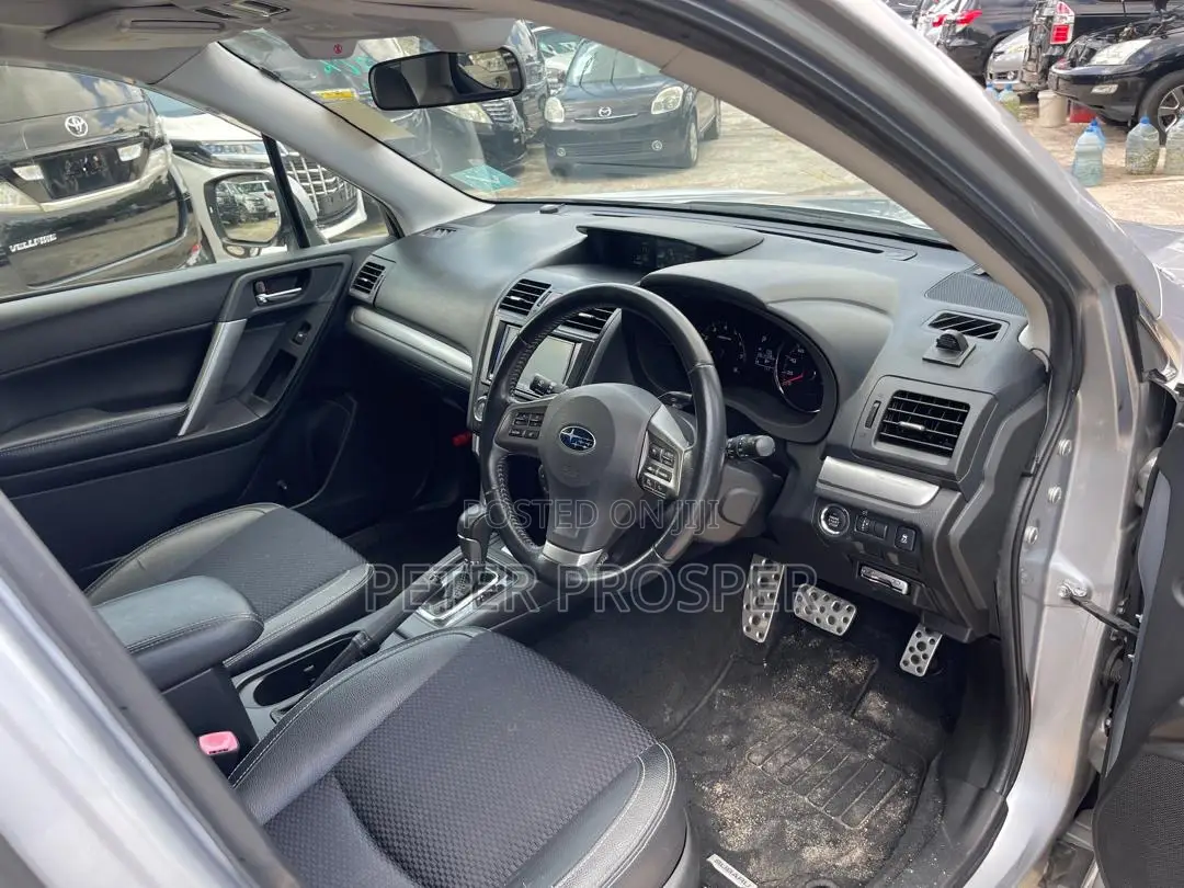 Subaru Forester 2013 Silver