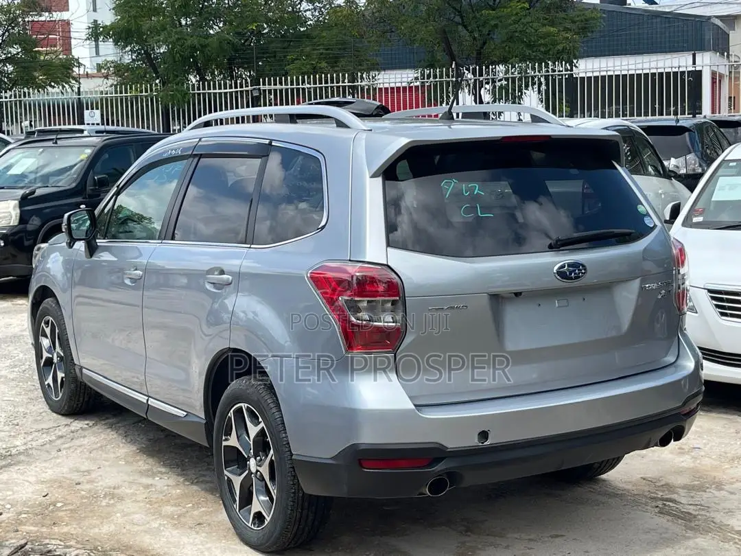 Subaru Forester 2013 Silver