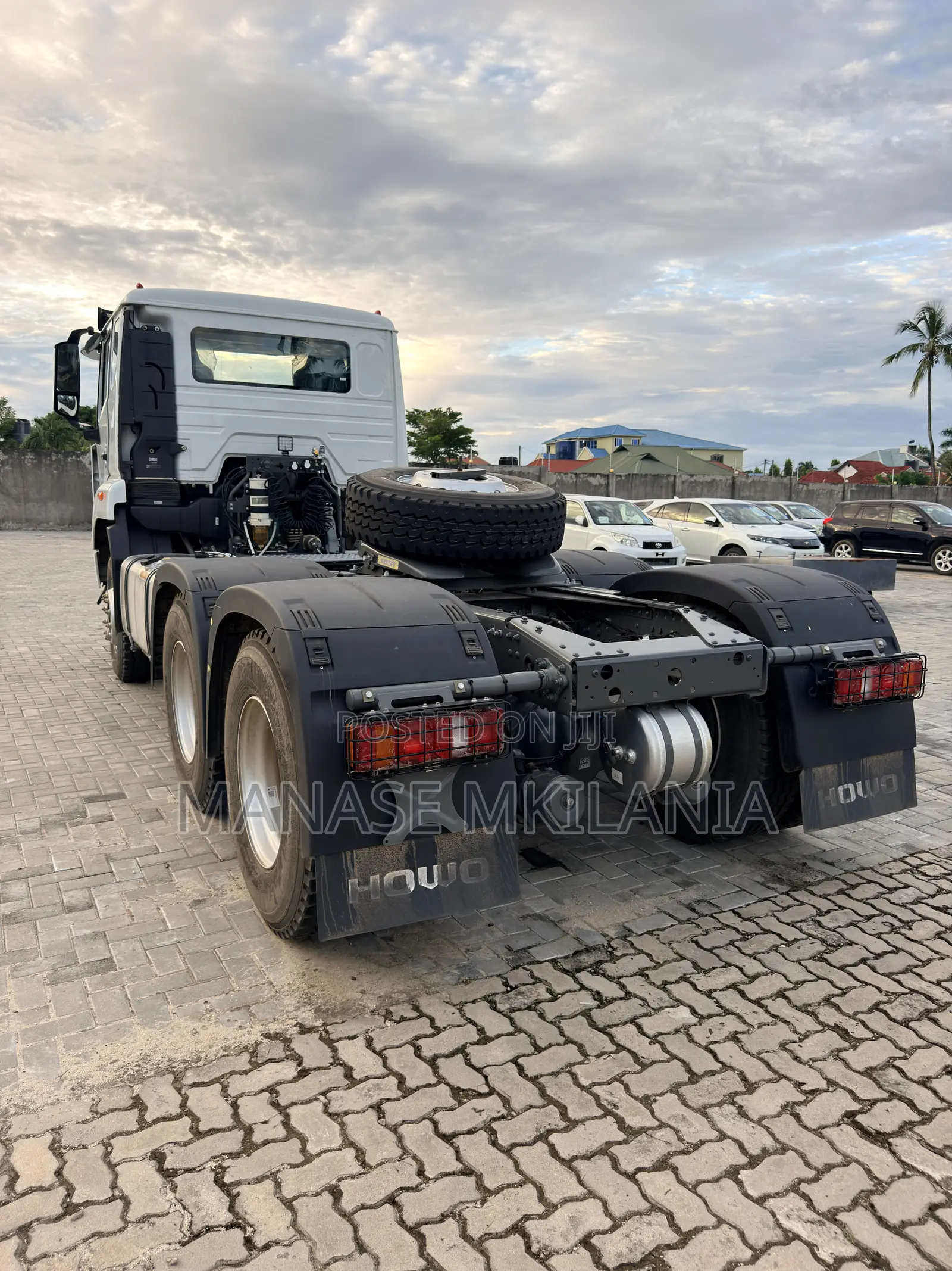 Howo Nx 371 Tractor Unit Truck