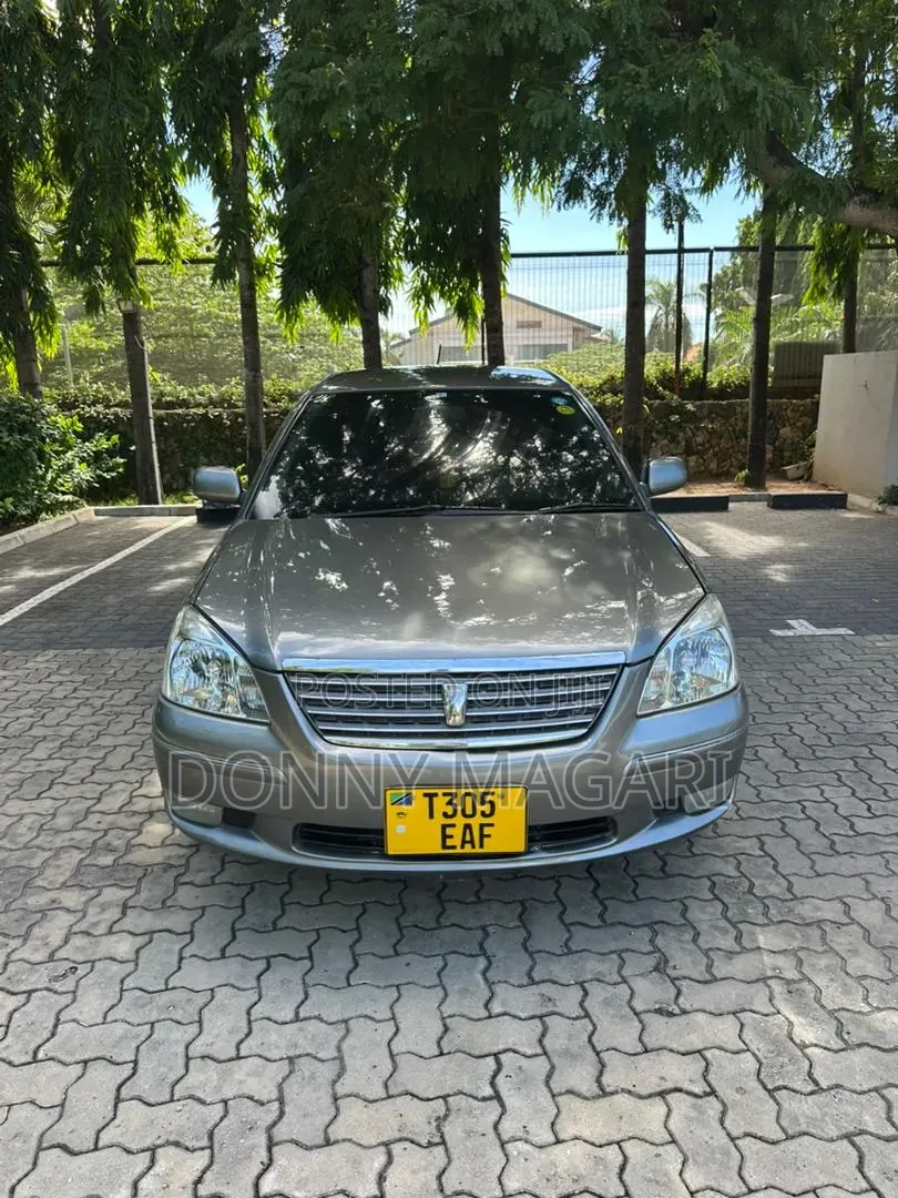 Toyota Premio 2006 Silver