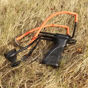 Professional Slingshot Catapultcomes With Wrist Rest