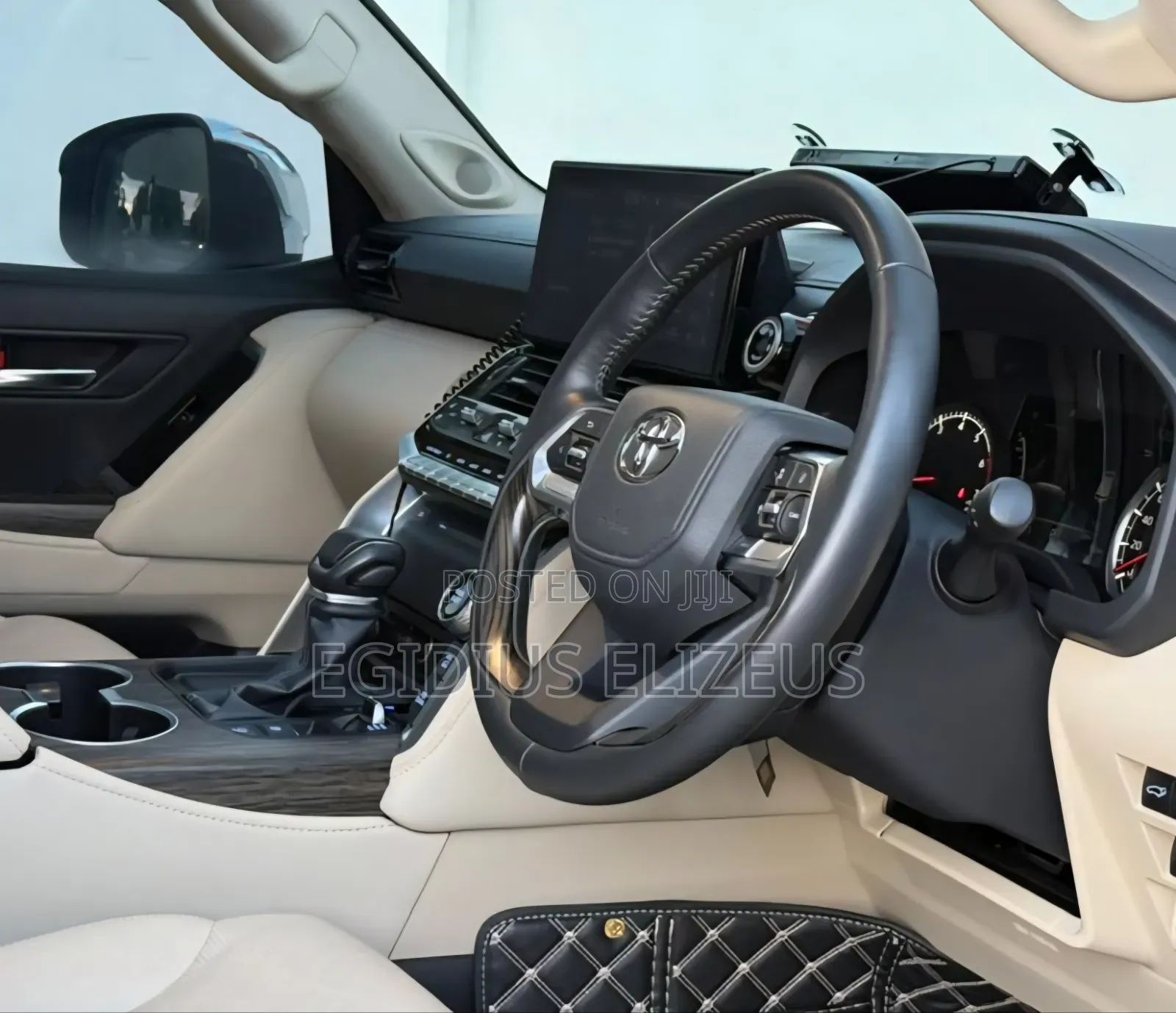 Toyota Land Cruiser 2024 White