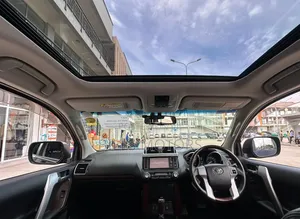 Toyota Land Cruiser Prado 2016 Black