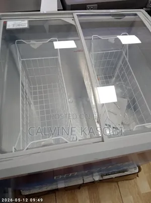 Showcase Freezer