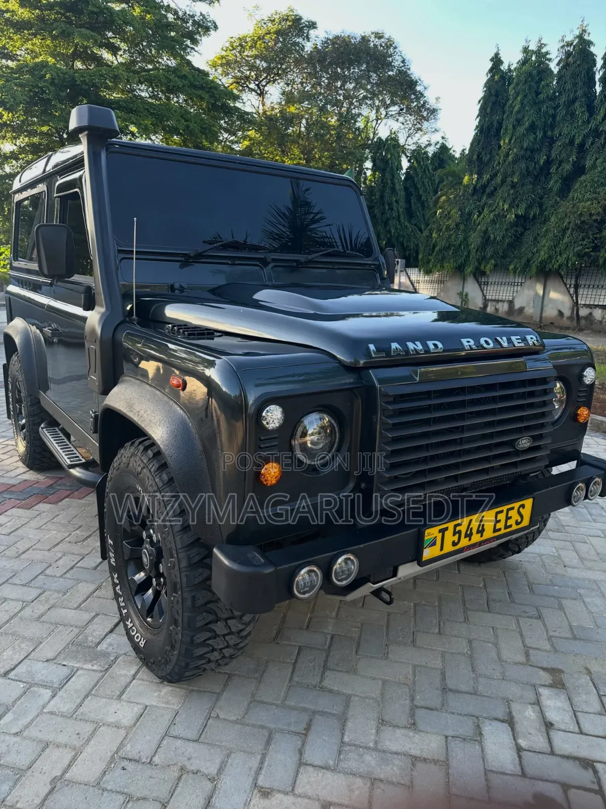 Land Rover Defender 2016 Burgundy