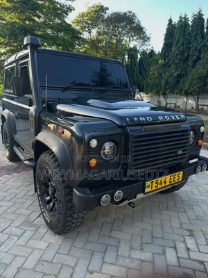Land Rover Defender 2016 Burgundy