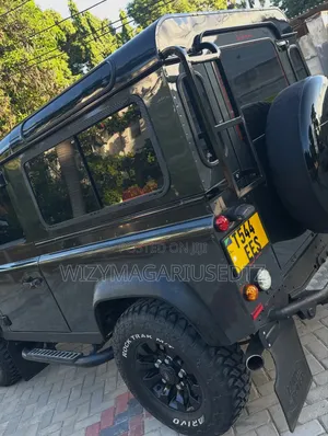 Land Rover Defender 2016 Burgundy