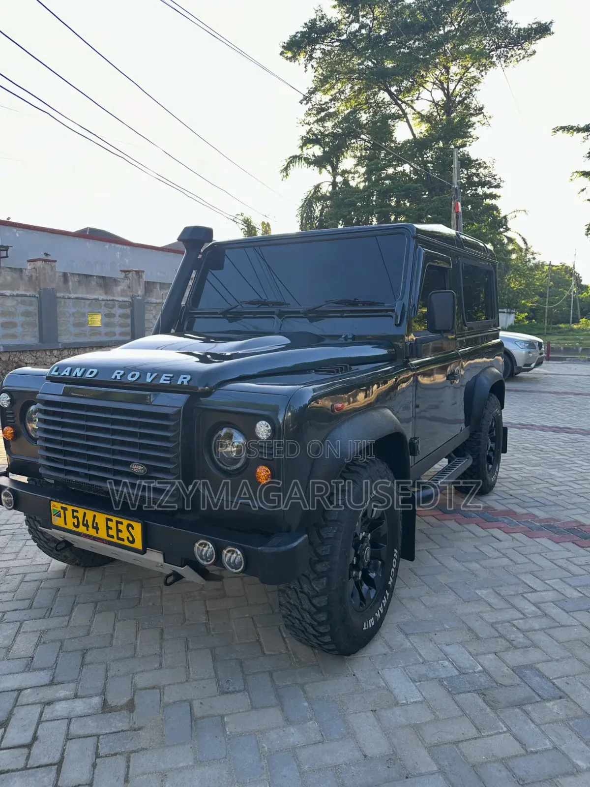 Land Rover Defender 2016 Burgundy