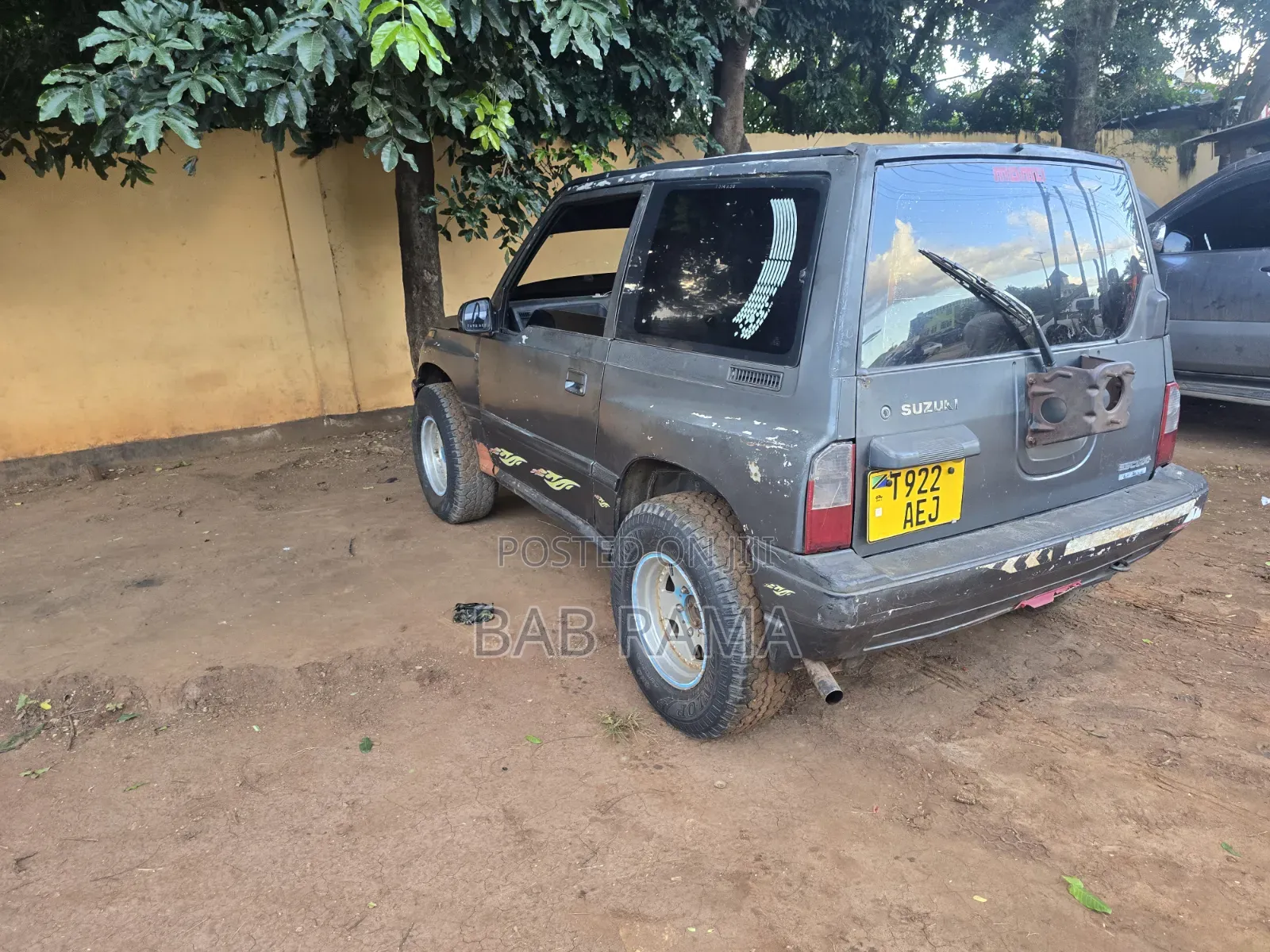 Suzuki Escudo 1991 Purple