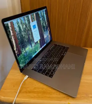 Laptop Apple MacBook Pro 2018 32GB Intel Core i7 SSD 512GB