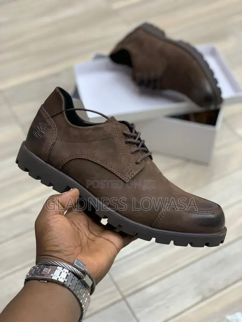Design Shoes / Viatu Vya Kiume