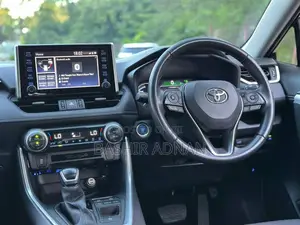 Toyota RAV4 2020 Blue