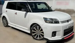 Toyota Corolla Rumion Hatchback 1.8 FWD 2008 White