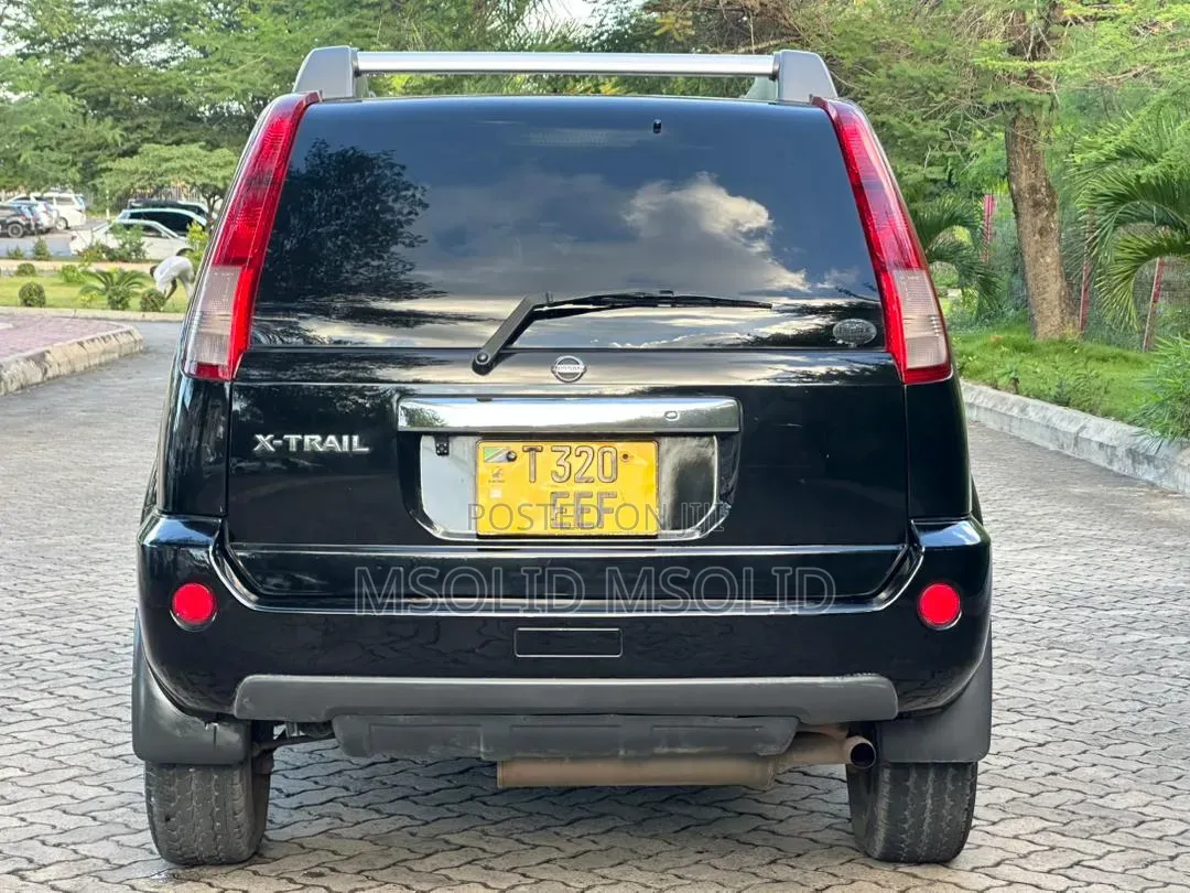 Nissan X-Trail 2004 Black