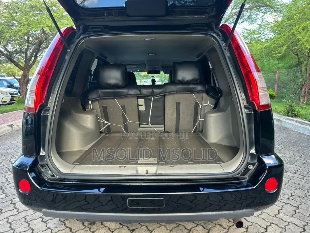 Nissan X-Trail 2004 Black