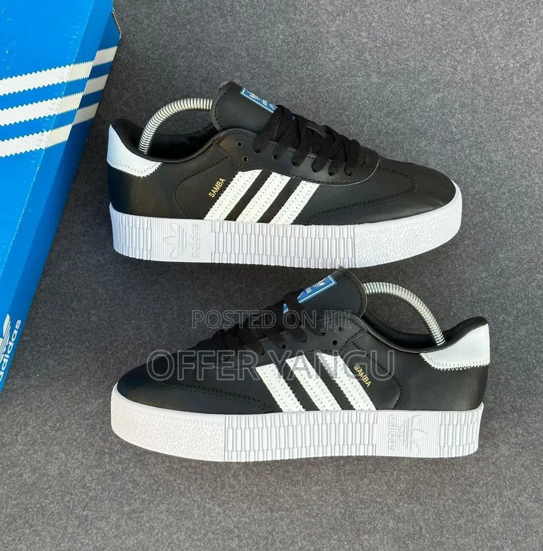 Adidas Samba