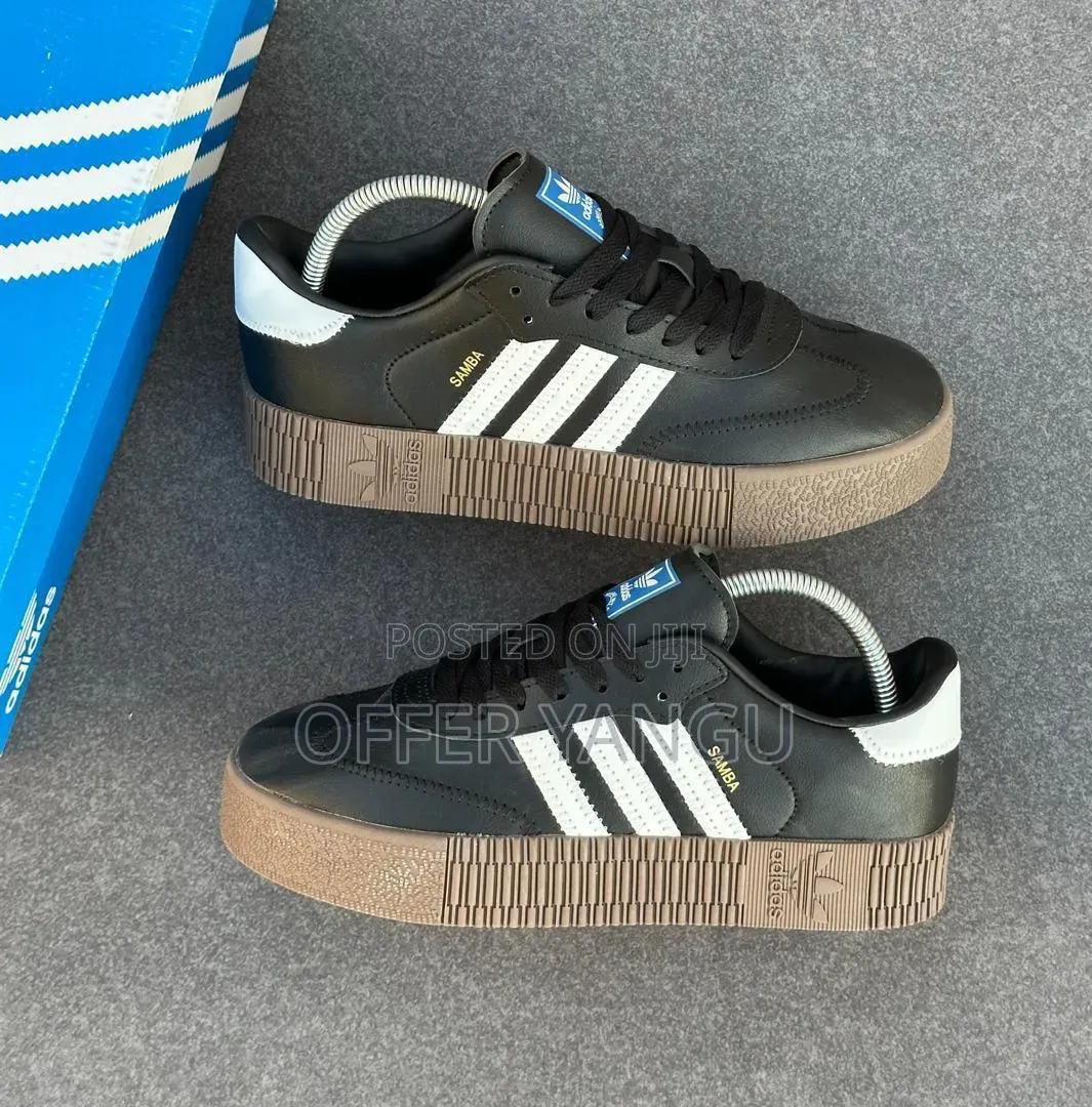 Adidas Samba