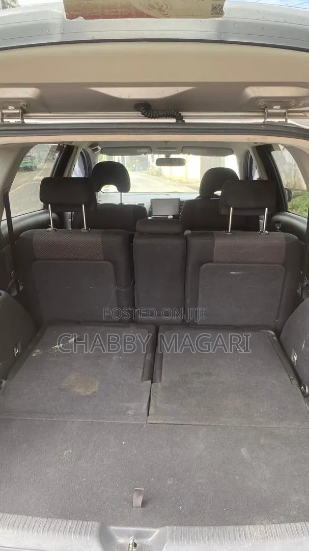 Toyota Wish 2005 Gray