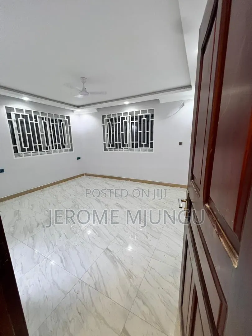 3bdrm Apartment in Msasani for rent