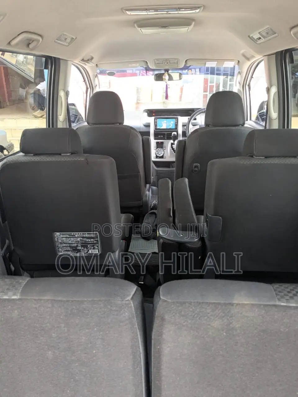 Toyota Noah 2009 Silver
