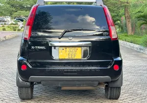 Nissan X-Trail 2004 Black