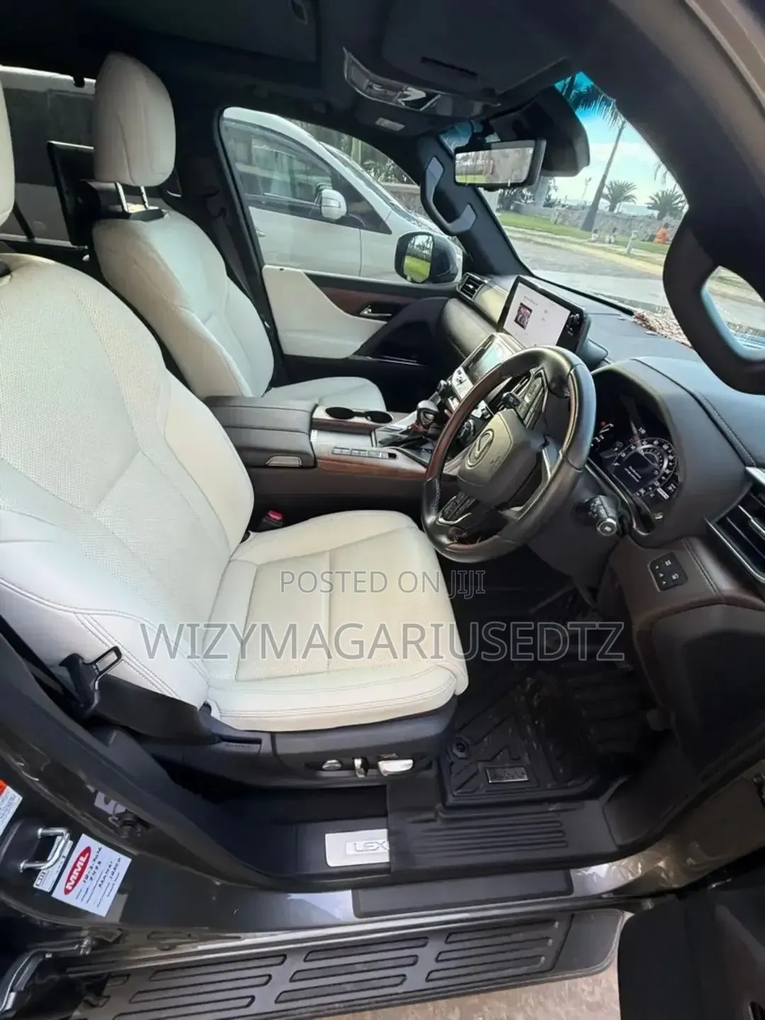 Lexus LX 600 2024 Gray