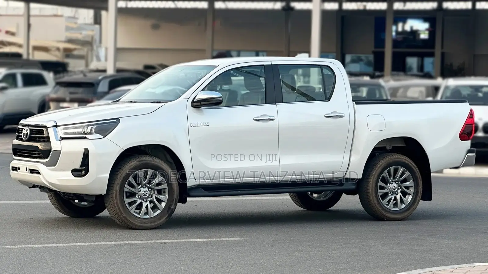 New Toyota Hilux 2025 Pearl