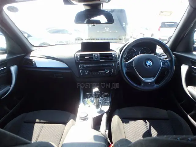 BMW 120i 2014 Silver