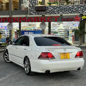 Toyota Crown 2004 White