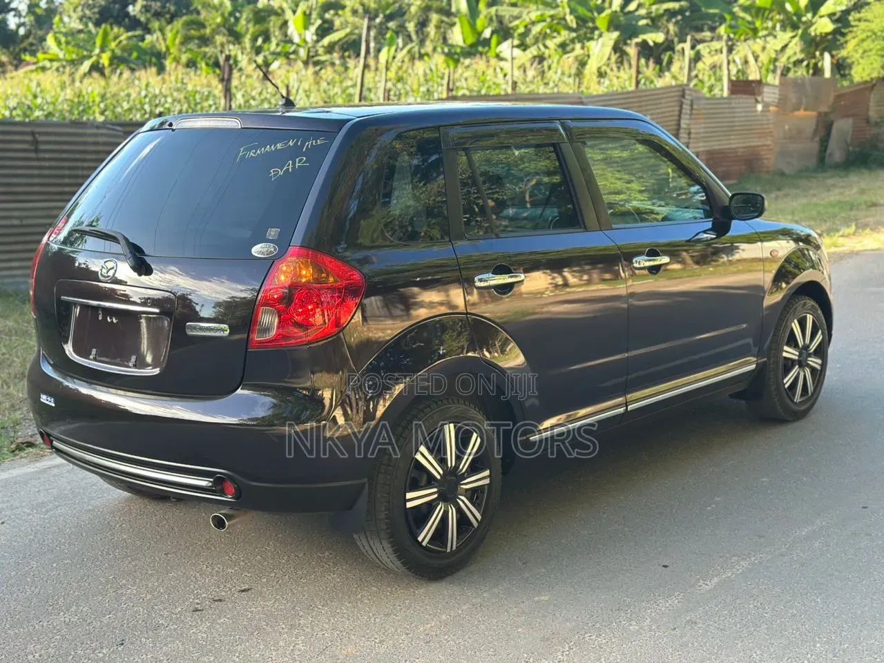 Mazda Verisa 2010 Black