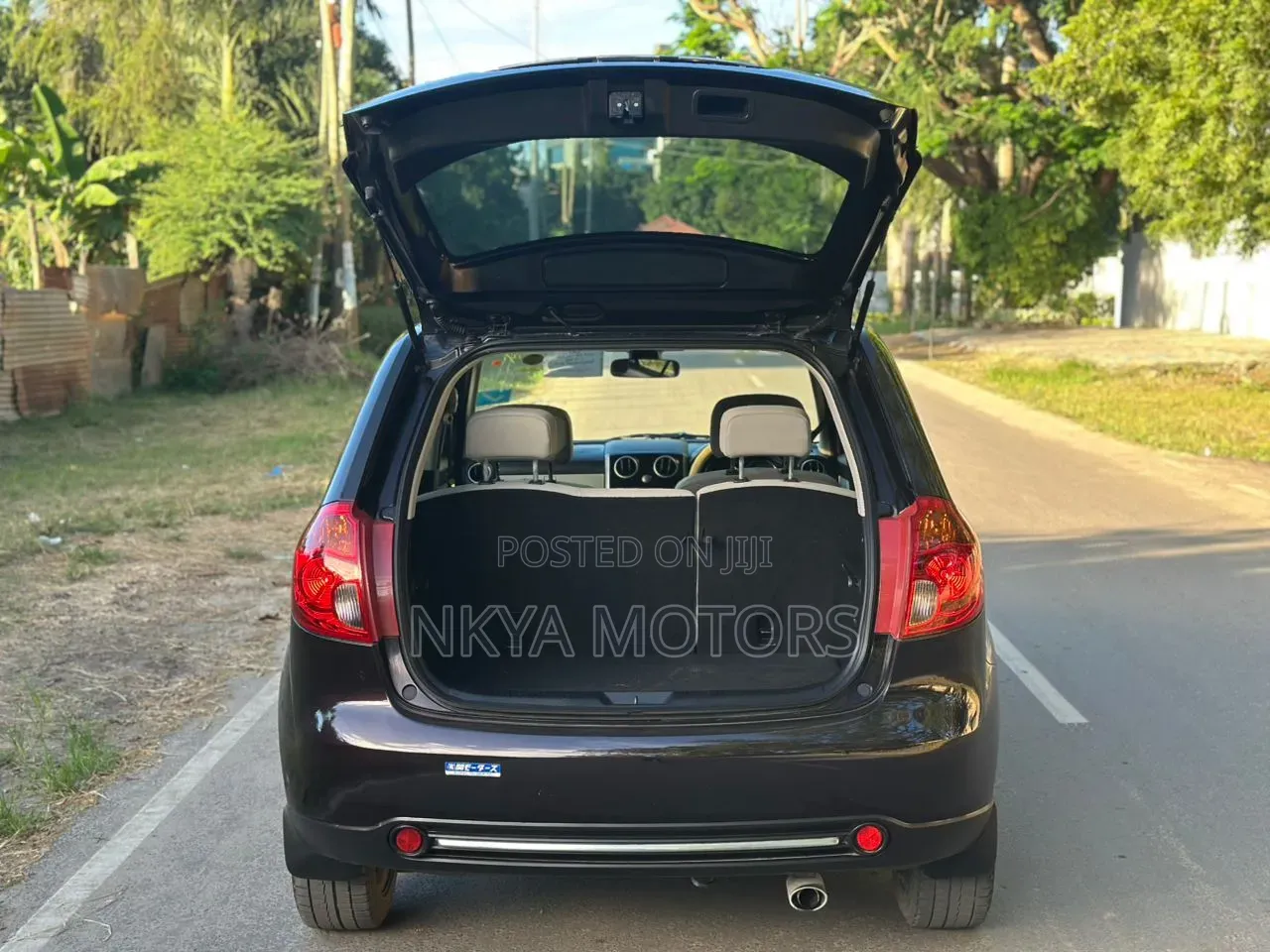 Mazda Verisa 2010 Black