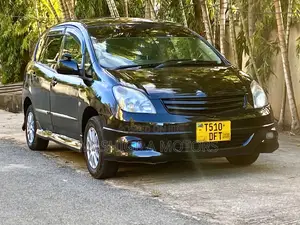 Toyota Corolla Spacio 2004 Black